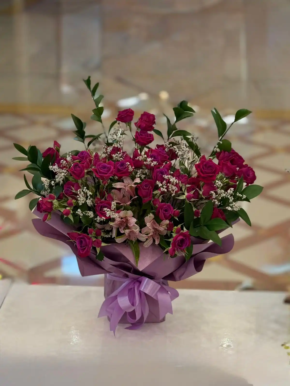 Classic Petals Stand